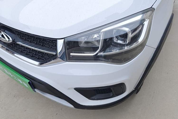 Used Chery Tiggo 3X 2018 1.5L Automatic Comfort Edition Left Front Headlight