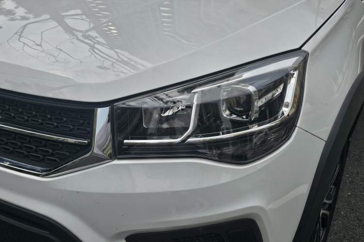 Used Chery Tiggo 3X 2018 1.5L Manual Comfort Edition Left Front Headlight
