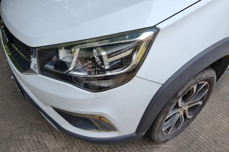 Used Chery Tiggo 3X 2018 1.5L Manual Elite Edition Left Front Headlight