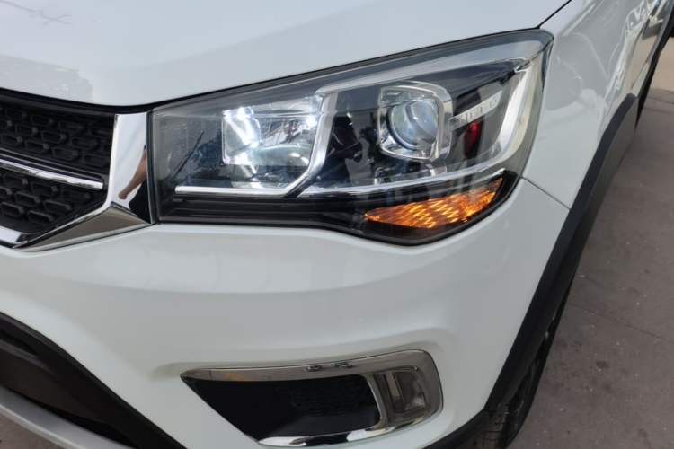 Used Chery Tiggo 3X 2018 1.5L Manual Elite Edition Left Front Headlight