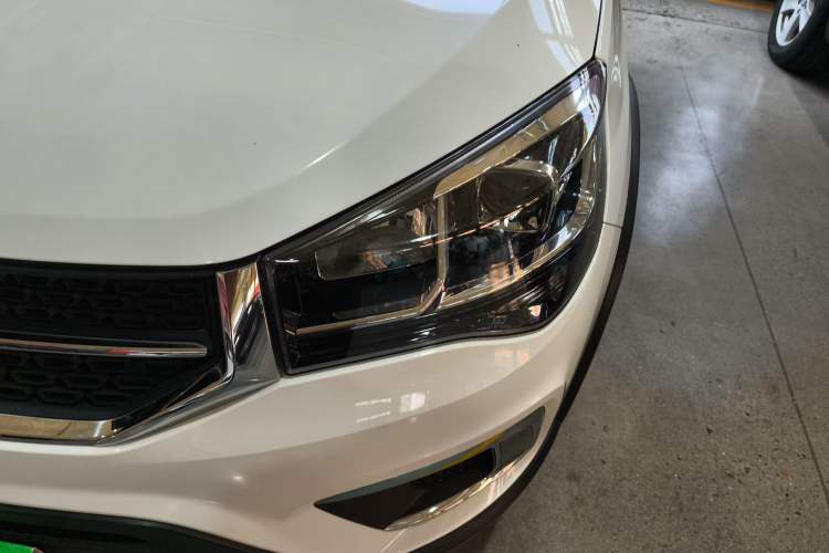 Used Chery Tiggo 3X 2018 1.5L Manual Elite Edition Left Front Headlight