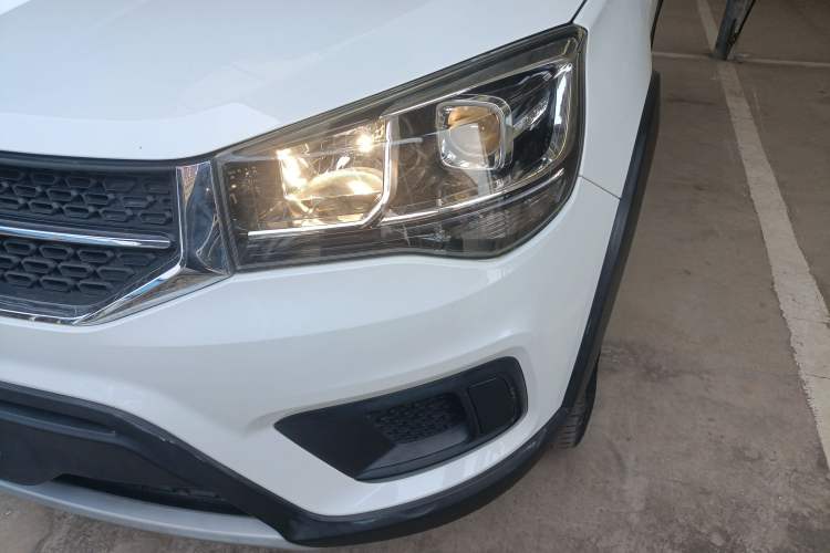 Used Chery Tiggo 3X 2018 1.5L Manual Comfort Edition Left Front Headlight