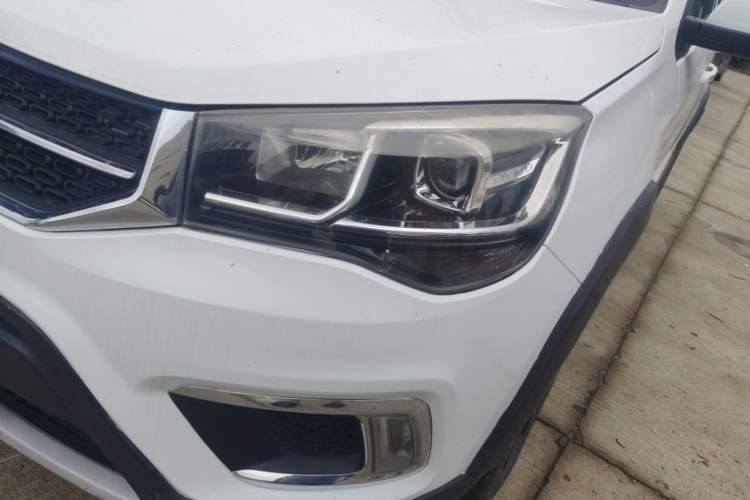 Used Chery Tiggo 3X 2018 1.5L Automatic Elite Edition Left Front Headlight