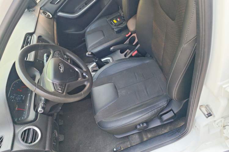 Used Chery Tiggo 3X 2018 1.5L Manual Elite Edition Left Front Seat