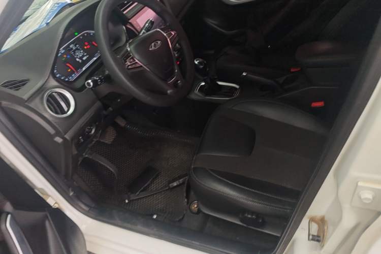 Used Chery Tiggo 3X 2018 1.5L Automatic Elite Edition Left Front Seat