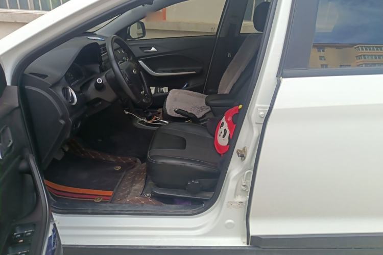 Used Chery Tiggo 3X 2018 1.5L Automatic Elite Edition Left Front Seat