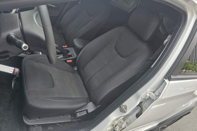 Used Chery Tiggo 3X 2018 1.5L Manual Comfort Edition Left Front Seat