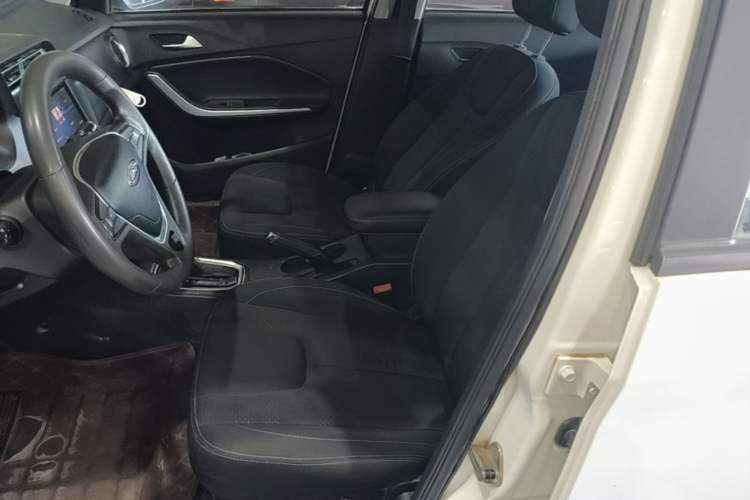 Used Chery Tiggo 3X 2018 1.5L Automatic Comfort Edition Left Front Seat