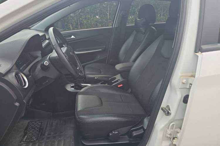 Used Chery Tiggo 3X 2018 1.5L Automatic Elite Edition Left Front Seat