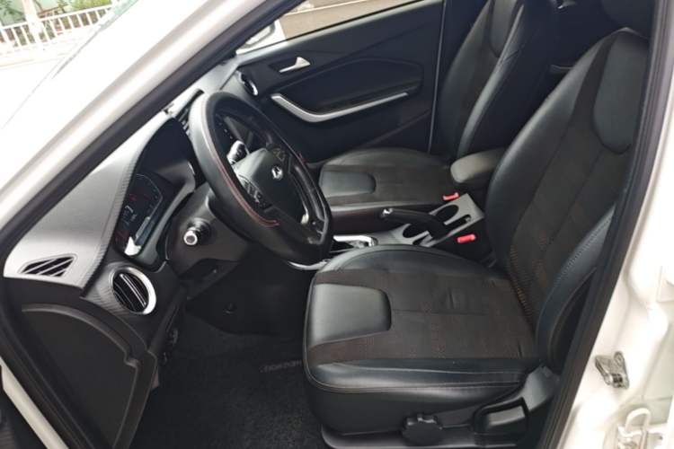 Used Chery Tiggo 3X 2018 1.5L Automatic Elite Edition Left Front Seat