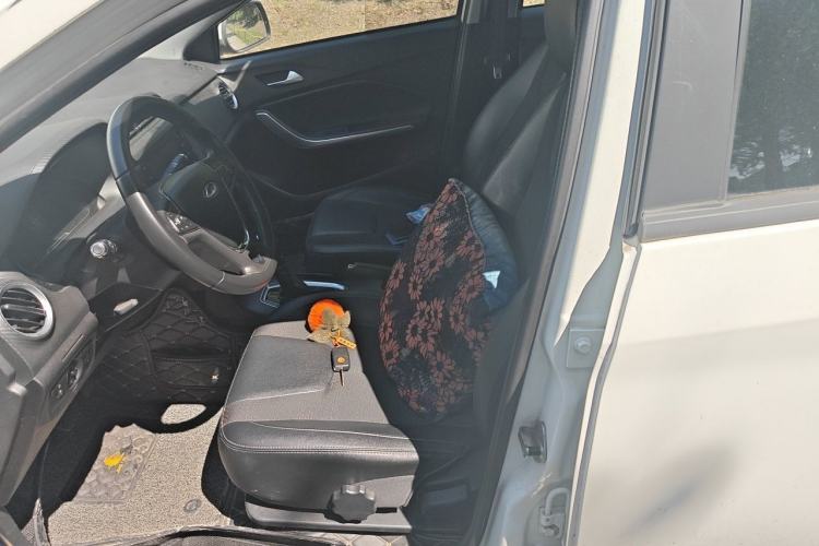 Used Chery Tiggo 3X 2018 1.5L Automatic Elite Edition Left Front Seat