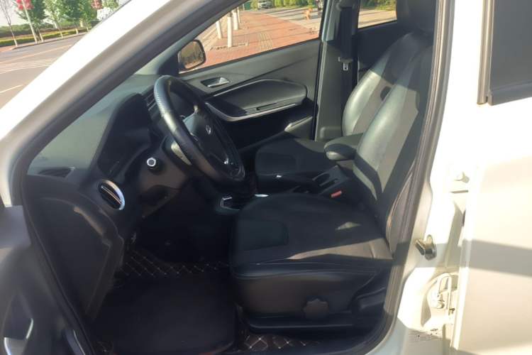Used Chery Tiggo 3X 2018 1.5L Automatic Elite Edition Left Front Seat