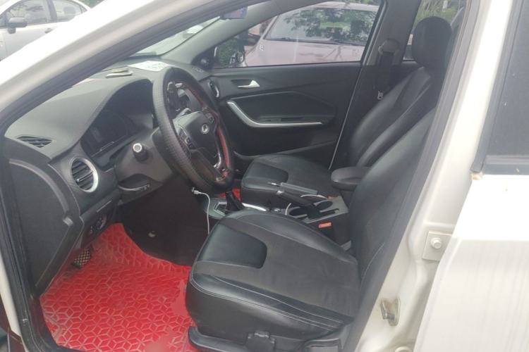 Used Chery Tiggo 3X 2018 1.5L Automatic Elite Edition Left Front Seat