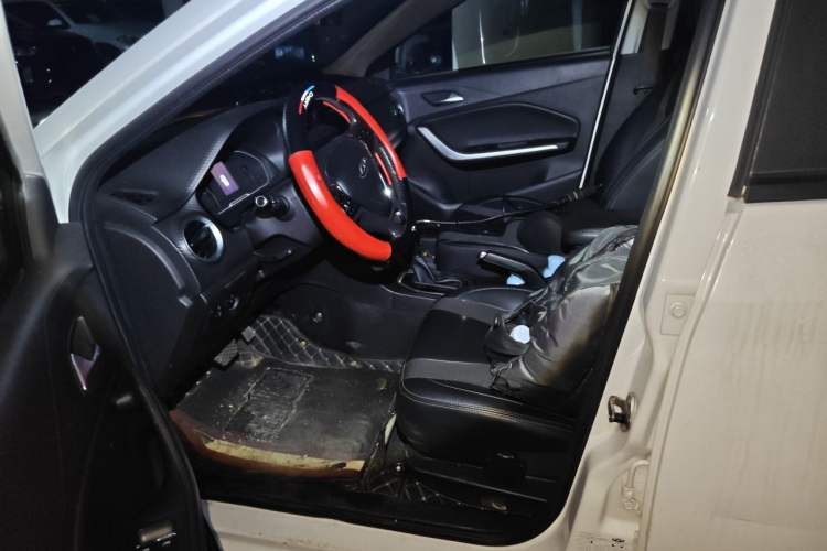 Used Chery Tiggo 3X 2018 1.5L Automatic Elite Edition Left Front Seat