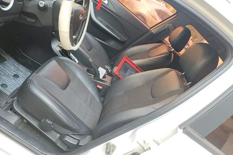 Used Chery Tiggo 3X 2018 1.5L Automatic Elite Edition Left Front Seat