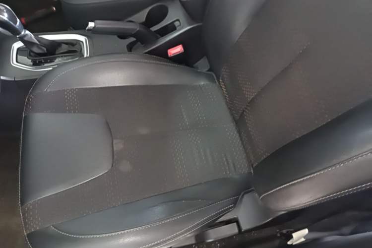 Used Chery Tiggo 3X 2018 1.5L Automatic Elite Edition Left Front Seat