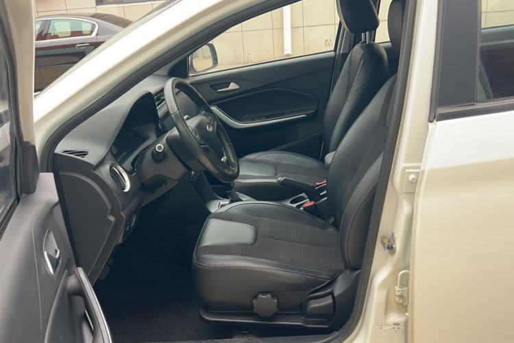 Used Chery Tiggo 3X 2018 1.5L Automatic Elite Edition Left Front Seat