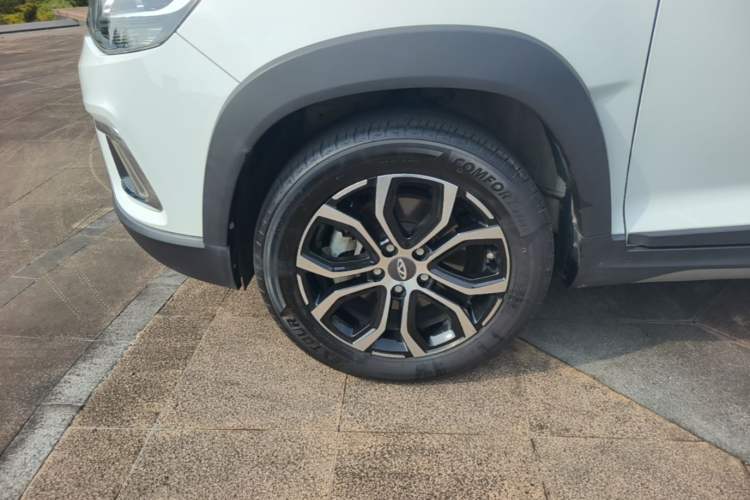 Used Chery Tiggo 3X 2018 1.5L Automatic Elite Edition Left Front Wheel Hub
