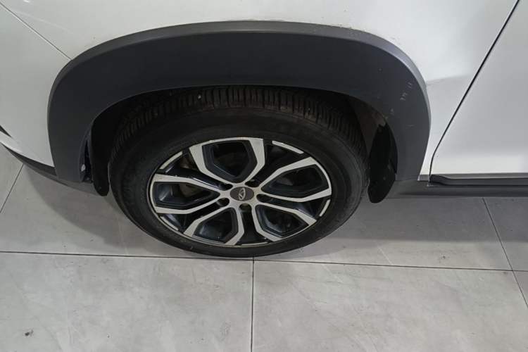 Used Chery Tiggo 3X 2018 1.5L Automatic Comfort Edition Left Front Wheel Hub