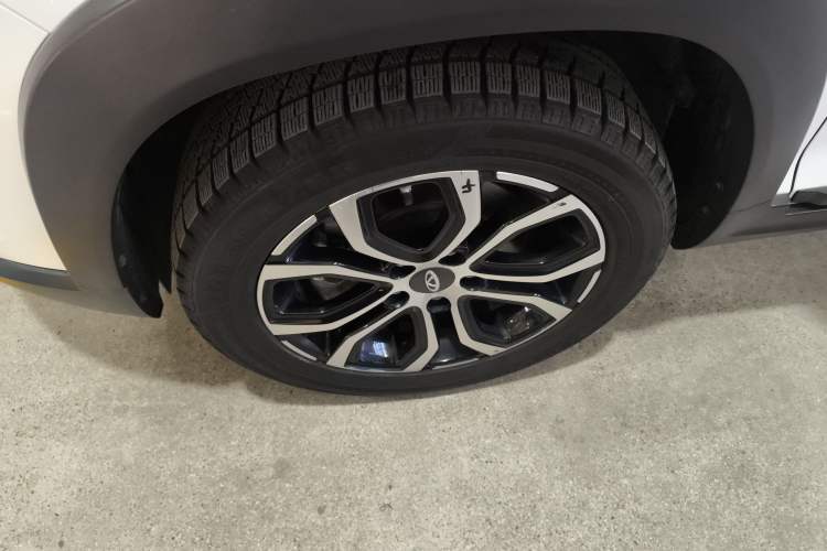 Used Chery Tiggo 3X 2018 1.5L Manual Elite Edition Left Front Wheel Hub