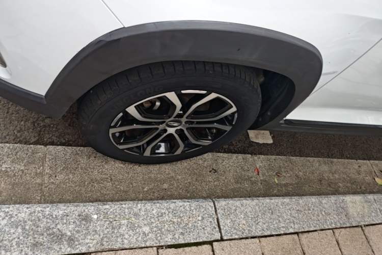 Used Chery Tiggo 3X 2018 1.5L Automatic Elite Edition Left Front Wheel Hub