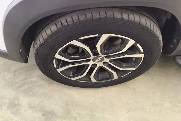Used Chery Tiggo 3X 2018 1.5L Manual Elite Edition Left Front Wheel Hub
