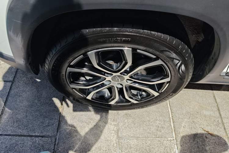 Used Chery Tiggo 3X 2018 1.5L Manual Elite Edition Left Front Wheel Hub