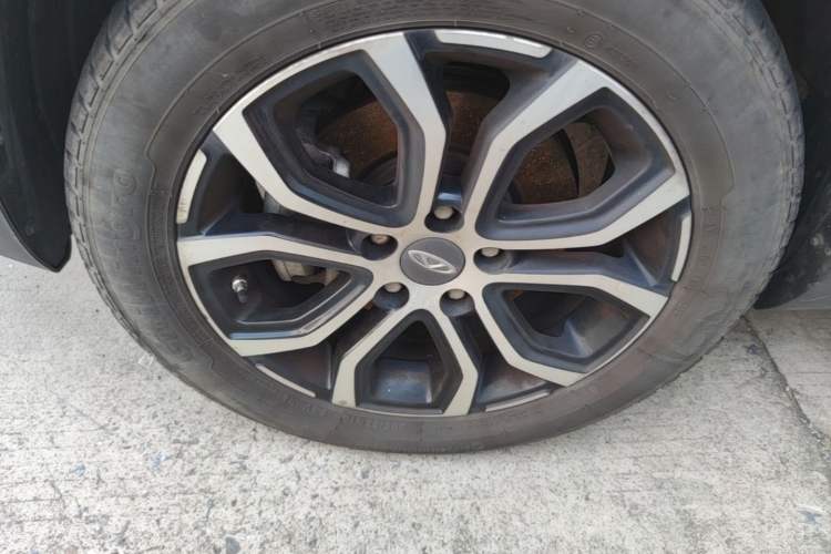 Used Chery Tiggo 3X 2018 1.5L Automatic Elite Edition Left Front Wheel Hub