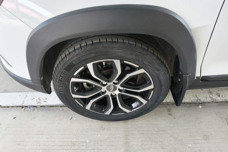 Used Chery Tiggo 3X 2018 1.5L Automatic Elite Edition Left Front Wheel Hub