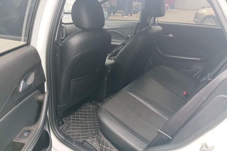 Used Chery Tiggo 3X 2018 1.5L Automatic Elite Edition Left Rear Seat