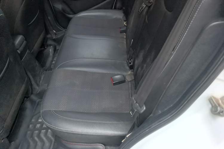 Used Chery Tiggo 3X 2018 1.5L Manual Elite Edition Left Rear Seat