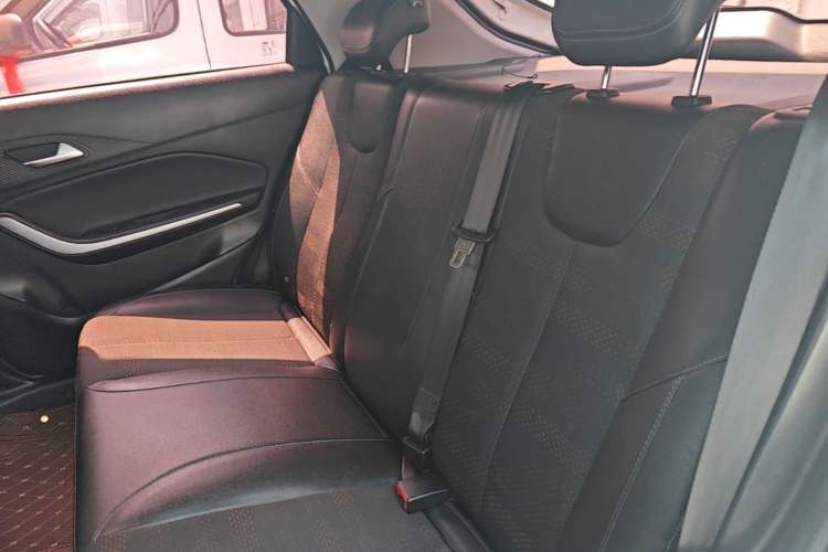 Used Chery Tiggo 3X 2018 1.5L Manual Elite Edition Left Rear Seat