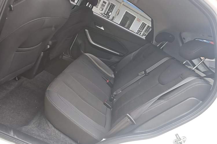 Used Chery Tiggo 3X 2018 1.5L Automatic Comfort Edition Left Rear Seat