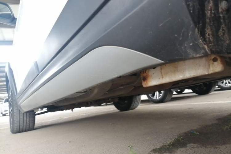 Used Chery Tiggo 3X 2018 1.5L Automatic Comfort Edition Left Side Sill