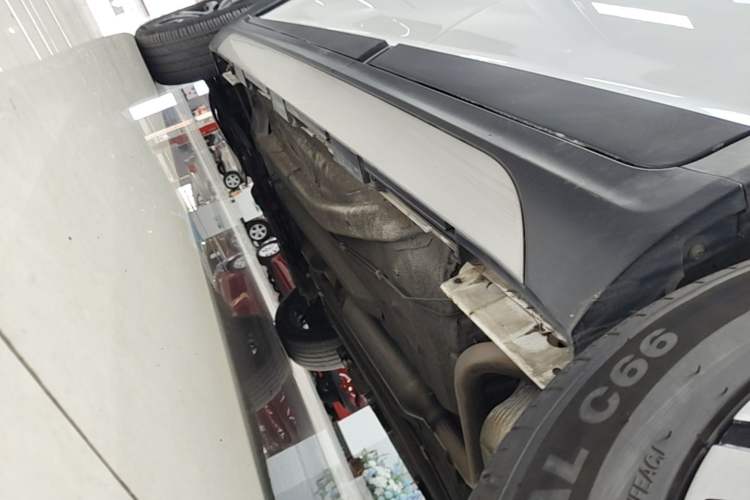 Used Chery Tiggo 3X 2018 1.5L Automatic Elite Edition Left Side Sill