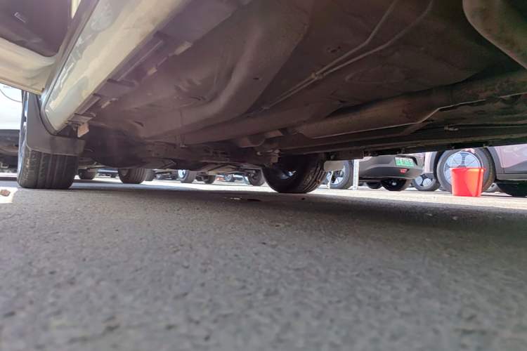 Used Chery Tiggo 3X 2018 1.5L Automatic Elite Edition Left Side Sill
