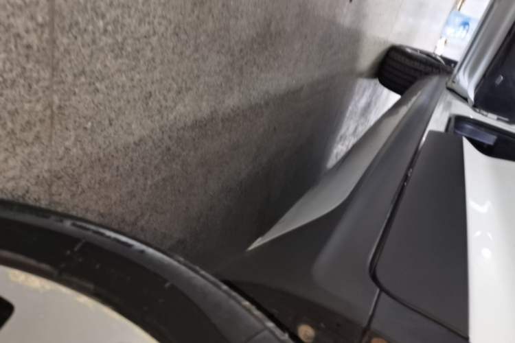 Used Chery Tiggo 3X 2018 1.5L Automatic Luxury Edition Left Side Sill