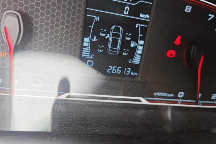 Used Chery Tiggo 3X 2018 1.5L Automatic Elite Edition Odometer Close Up