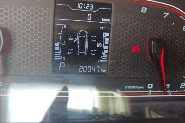 Used Chery Tiggo 3X 2018 1.5L Automatic Elite Edition Odometer Close Up