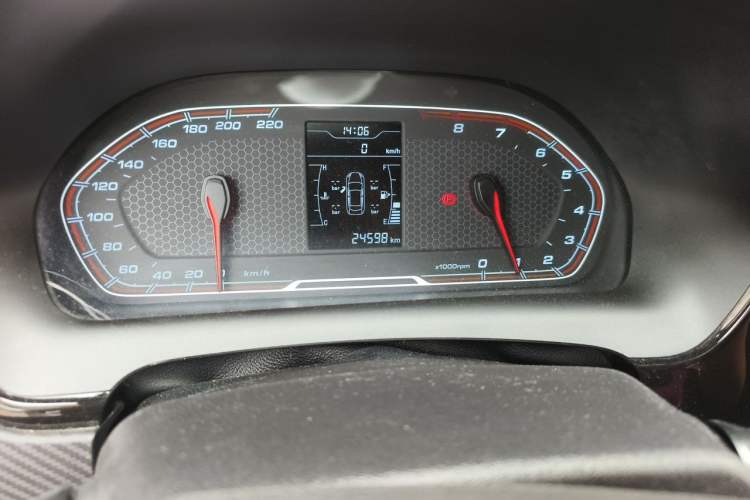 Used Chery Tiggo 3X 2018 1.5L Manual Elite Edition Odometer Close Up