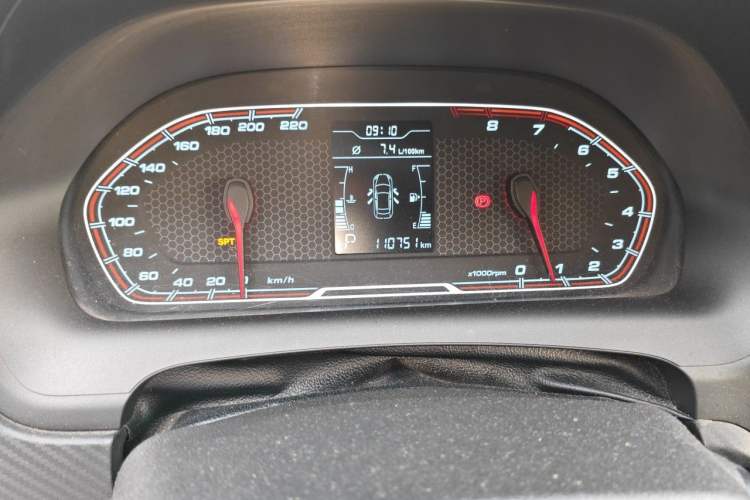 Used Chery Tiggo 3X 2018 1.5L Automatic Comfort Edition Odometer Close Up