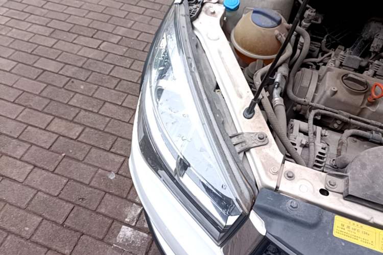 Used Chery Tiggo 3X 2018 1.5L Automatic Elite Edition Right Front Headlight
