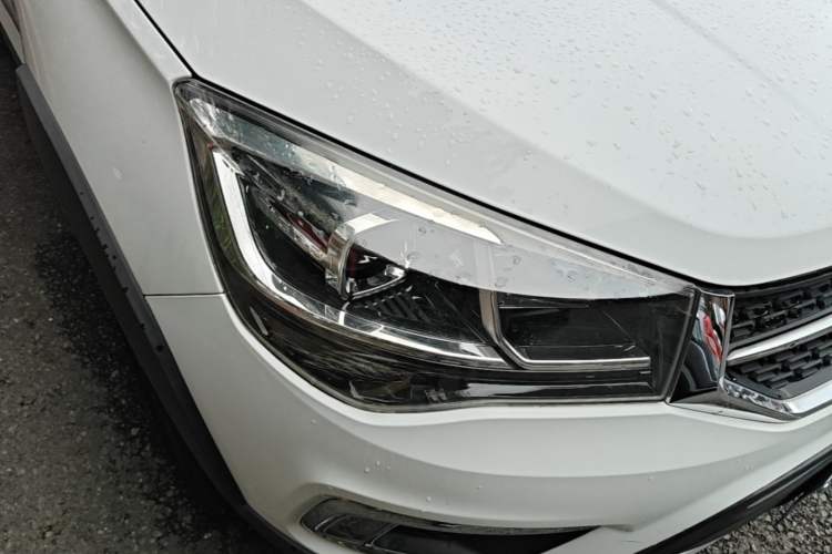 Used Chery Tiggo 3X 2018 1.5L Automatic Luxury Edition Right Front Headlight