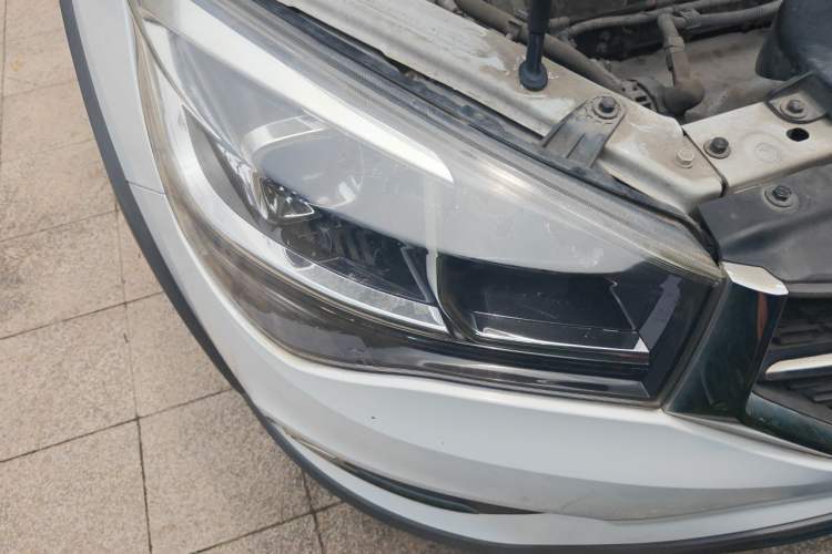 Used Chery Tiggo 3X 2018 1.5L Manual Elite Edition Right Front Headlight
