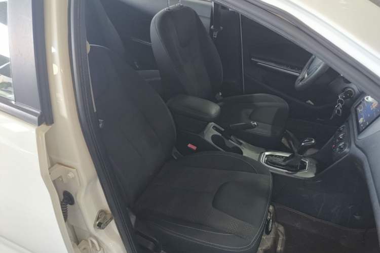 Used Chery Tiggo 3X 2018 1.5L Automatic Comfort Edition Right Front Seat