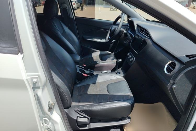 Used Chery Tiggo 3X 2018 1.5L Automatic Luxury Edition Right Front Seat