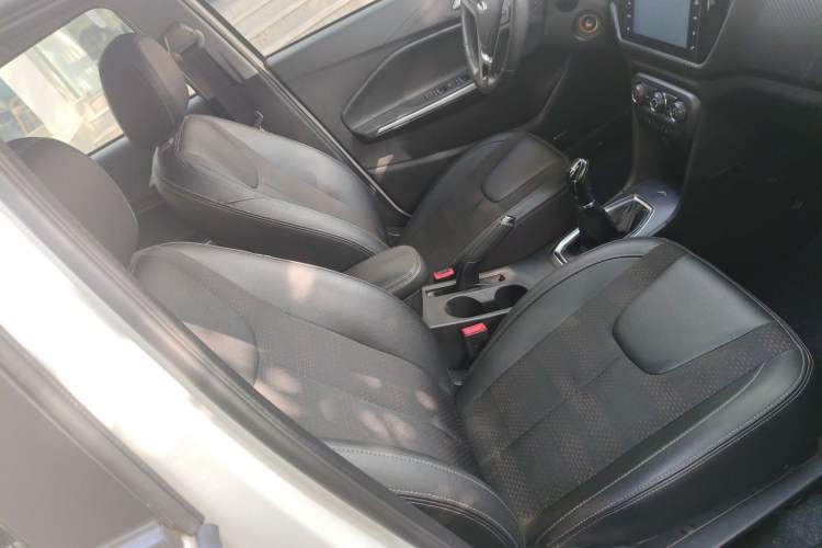Used Chery Tiggo 3X 2018 1.5L Manual Elite Edition Right Front Seat