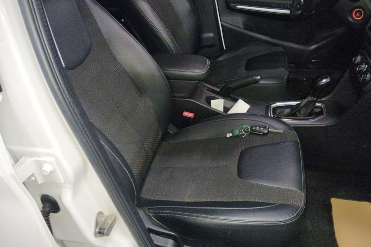 Used Chery Tiggo 3X 2018 1.5L Automatic Luxury Edition Right Front Seat