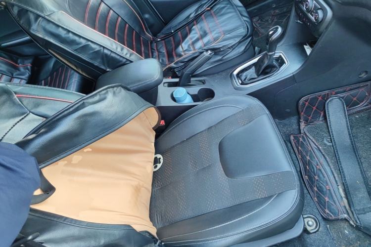 Used Chery Tiggo 3X 2018 1.5L Automatic Elite Edition Right Front Seat