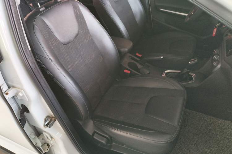 Used Chery Tiggo 3X 2018 1.5L Automatic Elite Edition Right Front Seat